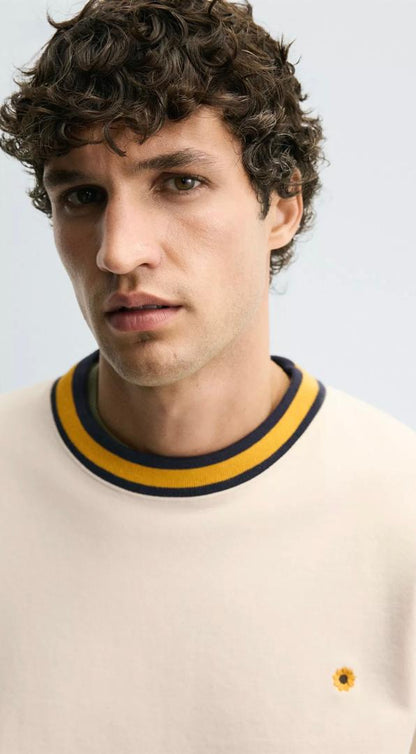 CONTRAST RIB SWEATERSHIRT