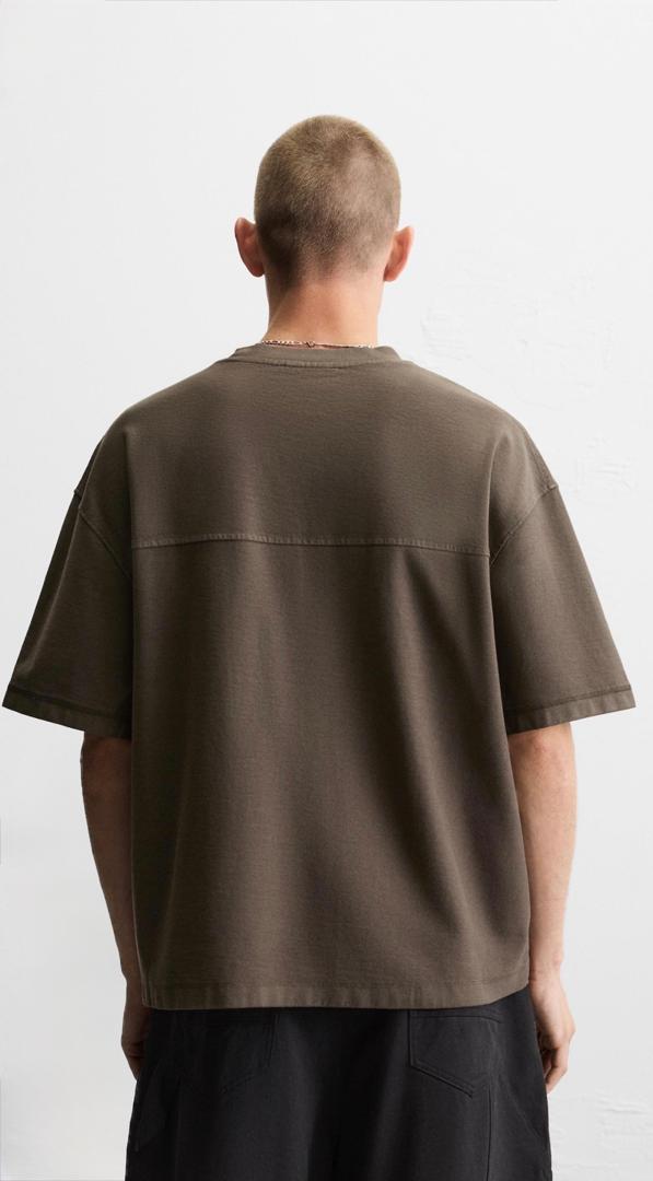 BOXY FIT T-SHIRT